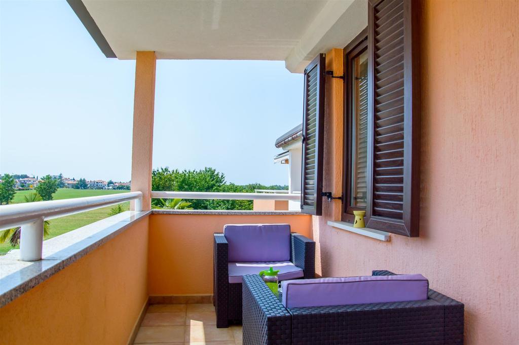 Apartment Roko Umago Exterior foto